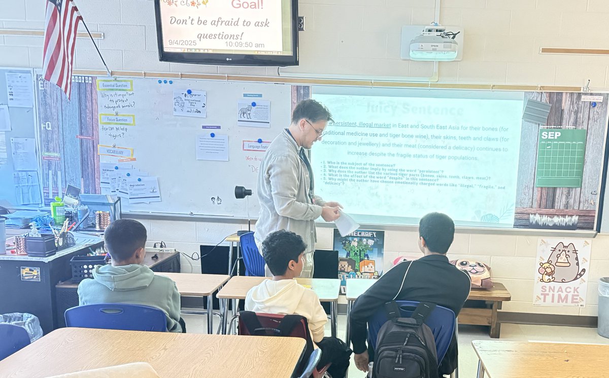 ellgcs's tweet image. Interactive activities in Mr. Nikle’s class to improve students ‘ discourse at @JamestownMiddle #BacktoGCS