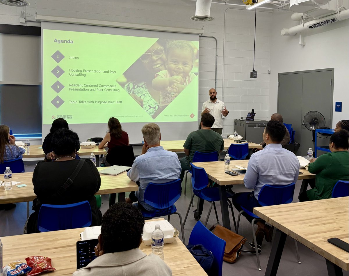 MD_GOC's tweet photo. Last month, ENOUGH coalitions gathered to share insights for safer, thriving communities with Purpose Built Communities, @centralbaltpart, Cherry Hill Strong, Identity Inc., @PHRenaissance, and @BaltimoreSouth.

They explored advancing affordable housing &amp; centering residents. https://t.co/VlDh4nMw43