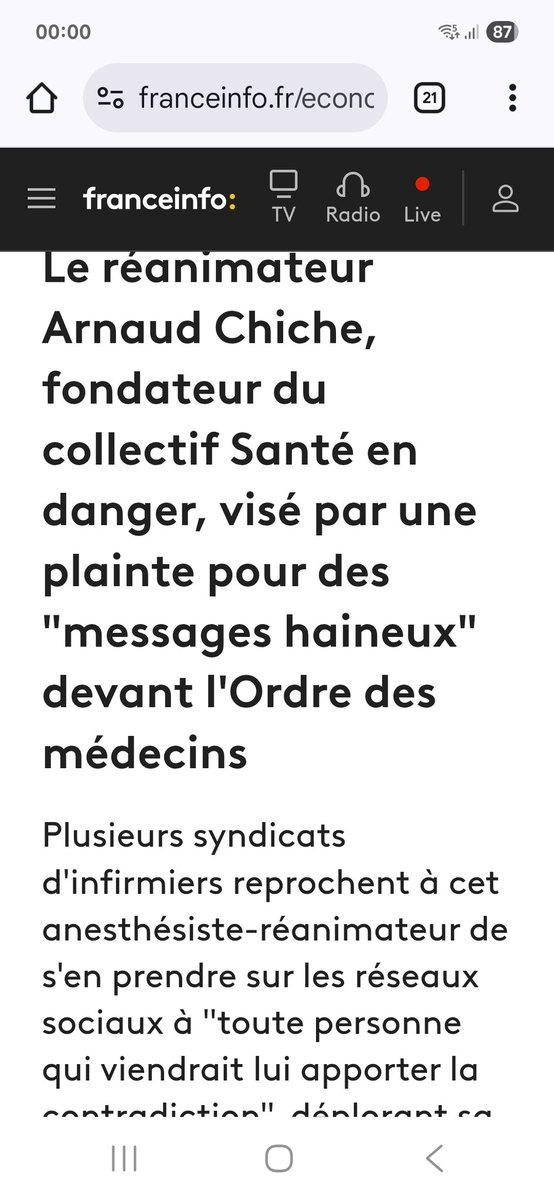 Arnaud Chiche...
Pauvre gars provax qui a fait sa thèse sur les méningites et qui a pété un plomb quand j'ai écris et expliqué que les vaccins méningocoques causent des méningites...
Il ne va toujours pas bien !😁👇