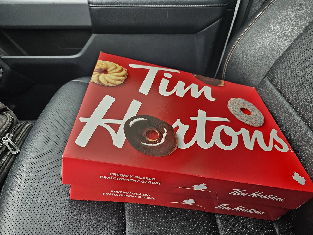 🍩🇨🇦 Nothing more Canadian than showing up to a customer with a couple boxes of Timmies. Tires, wheels &amp; Timbits — that’s how <a href="/Tirecraft/">Tirecraft</a> rolls. #AgLife #SweetDeal #ontag <a href="/TimHortons/">Tim Hortons</a>