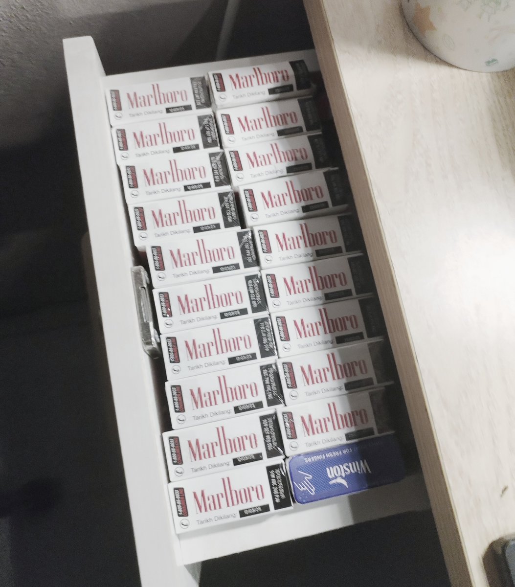 "i bet u smell so good"
yea i smell so good