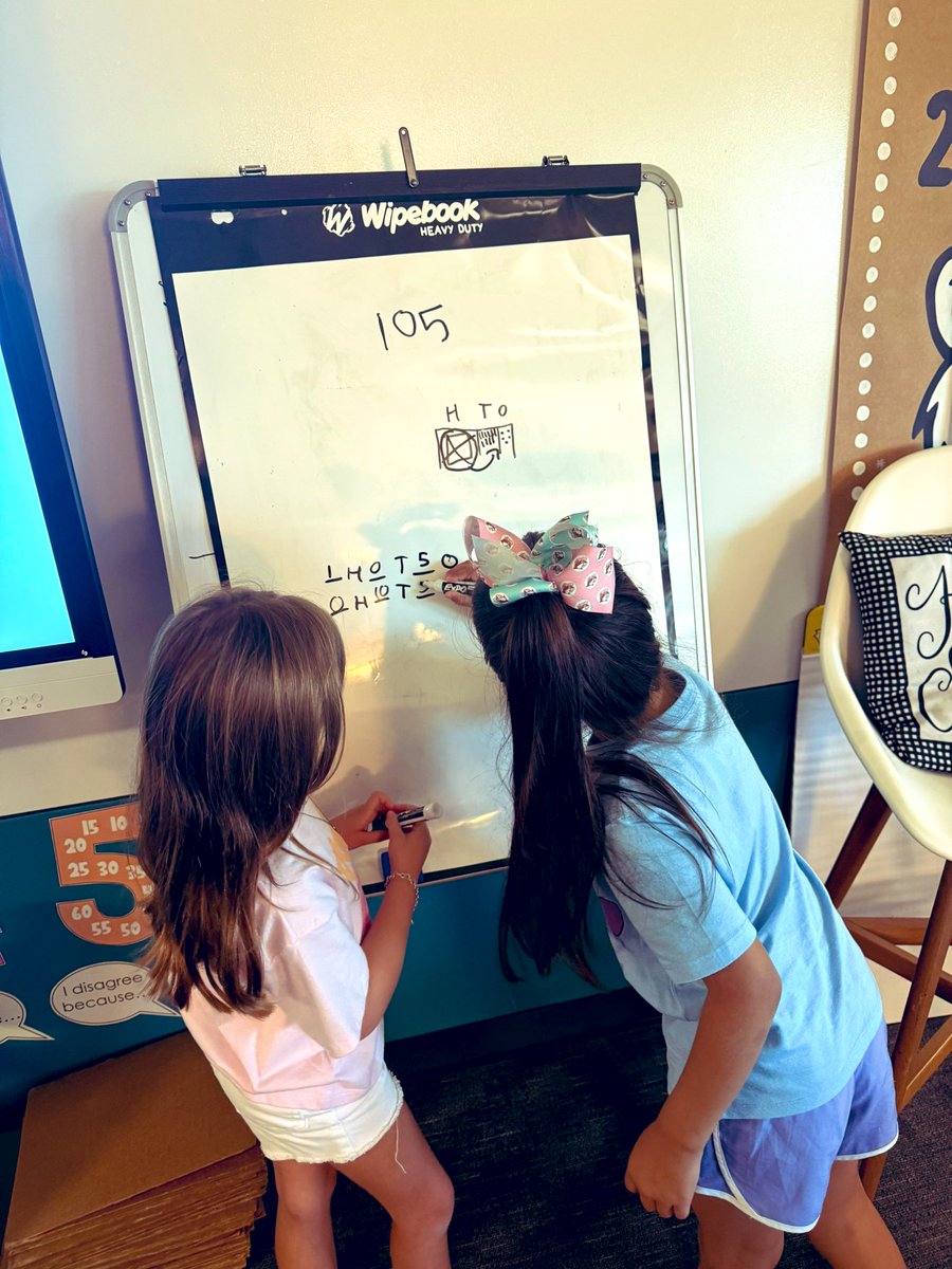 Mrs. Nelson tweet media