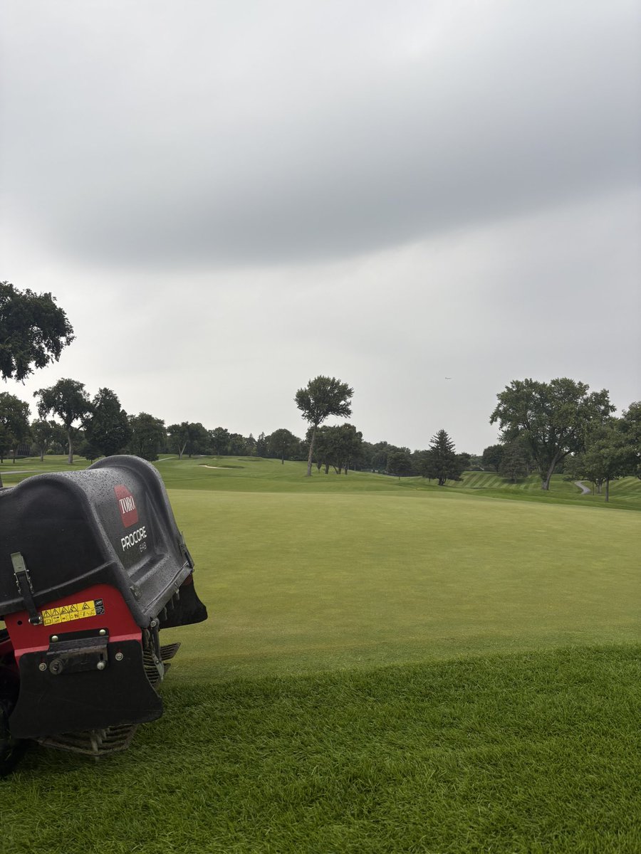 Put a bow on it. <a href="/MrsMiaCon/">Mia Conner</a> <a href="/HannysonLuke/">HansonLuke</a>