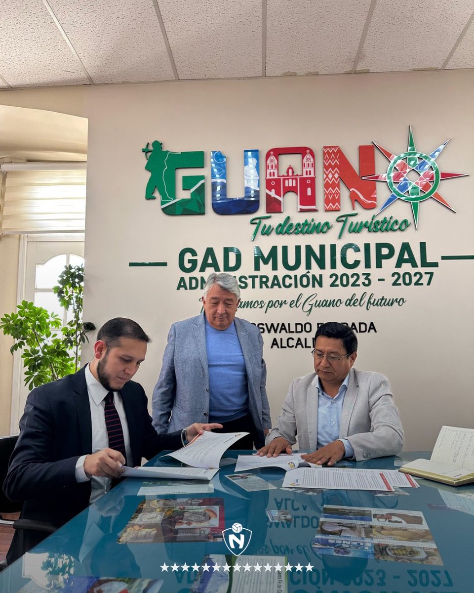 📢⚽️ ¡Seguimos creciendo juntos!
El Club El Nacional firmó un importante convenio con el Municipio del cantón Guano, que permitirá la apertura de nuevas escuelas de fútbol para los niños y jóvenes de la comunidad.

#ElNacional #VamosBiTri