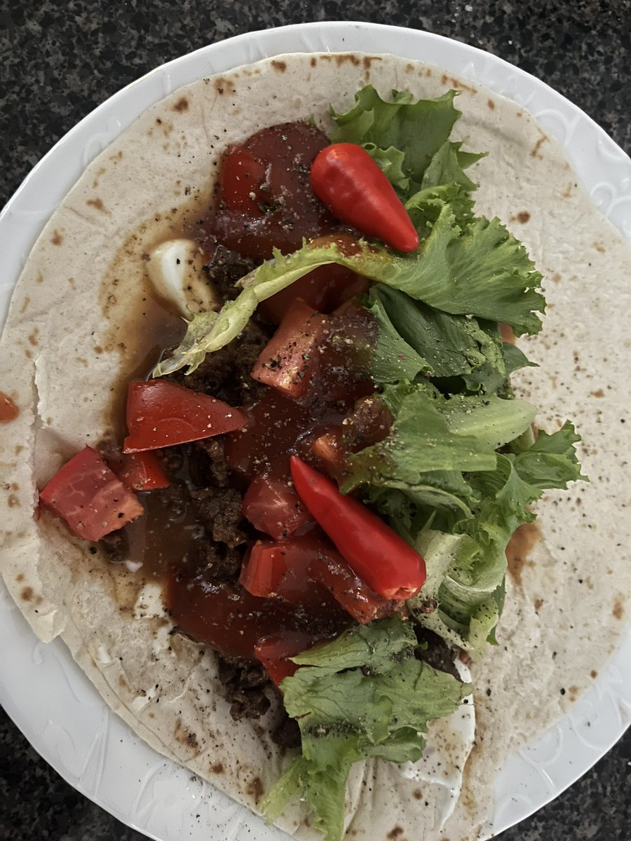 ChefMurk's tweet photo. Carne asada street tacos tonight. I’m going all in with a couple of my chili peppers off the vine. Going to be a fun morning. https://t.co/HHIg8YeII6