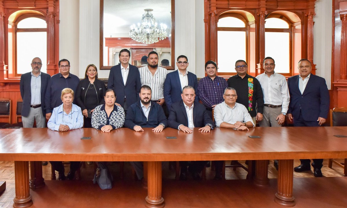 Como oposición responsable y propositiva en Michoacán, el presidente Carlos Quintana sostuvo una reunión con el secretario de Gobierno, Raúl Zepeda. Nuestro compromiso es claro: trabajar por los municipios panistas y por el desarrollo del estado. #ConElPANSí