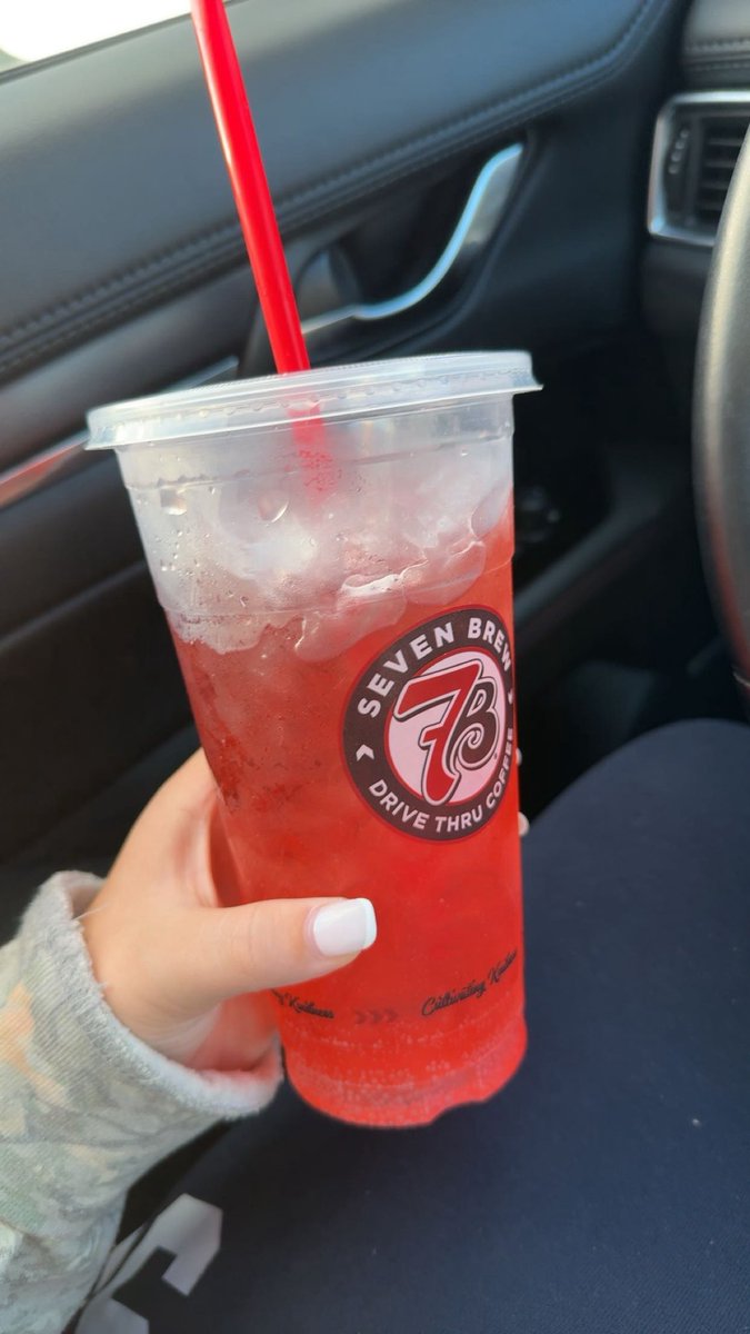 Someone buy me 7 brew 🥹🥹