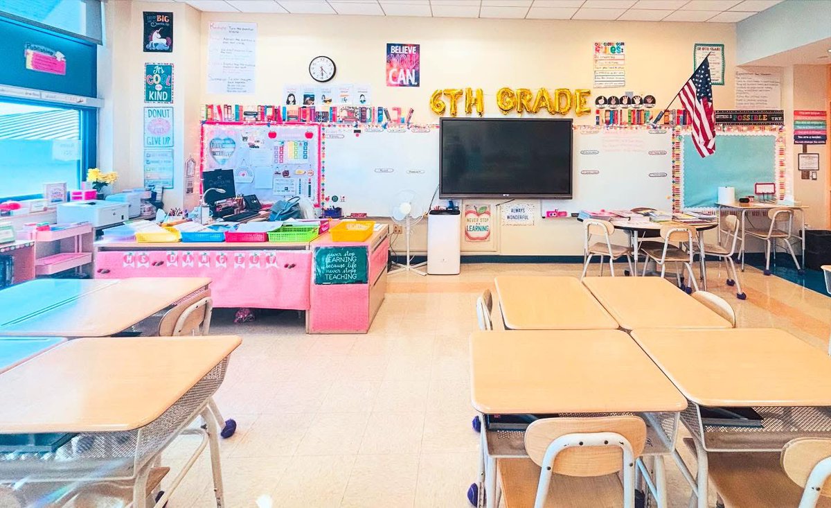 Miss D'Angelo tweet media