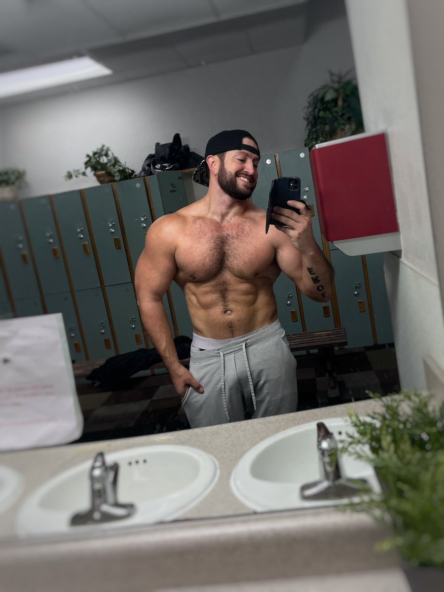 Gavin Wolfe (Miah High Club) tweet media