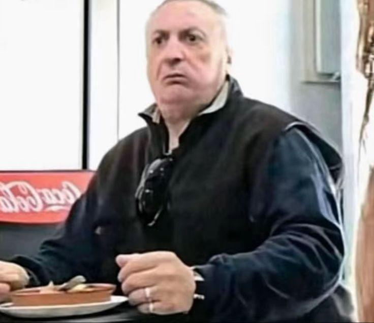 woke 𝒞arlos tweet media