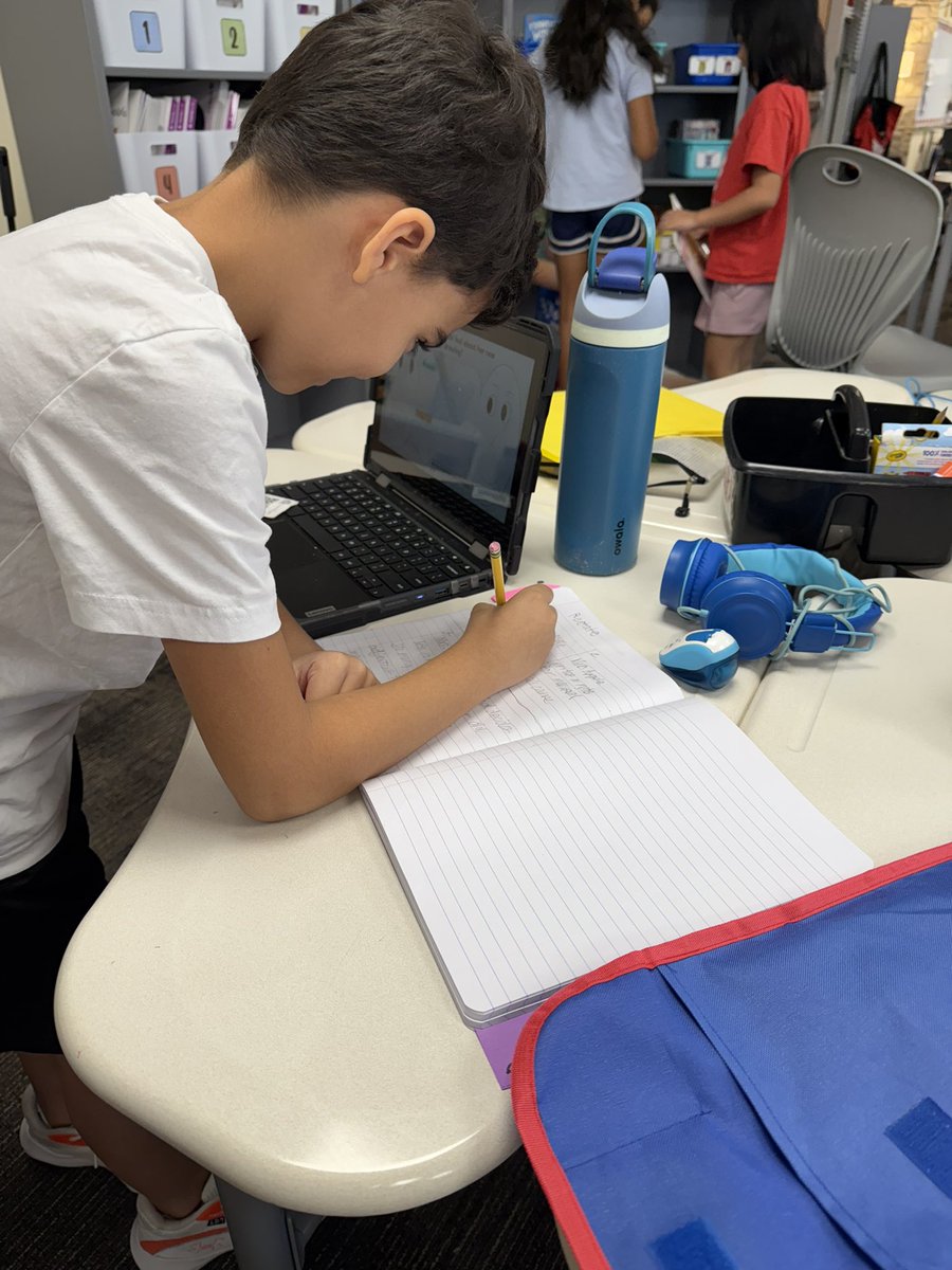 Paige Linekin tweet media