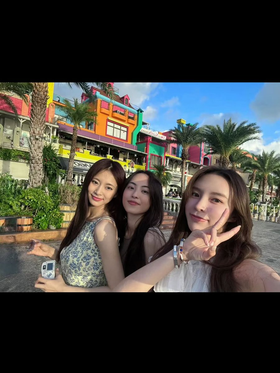 쯔위 (TZUYU) tweet media