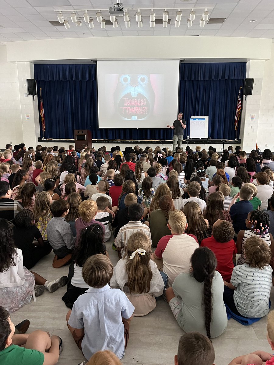 Jennifer Lewis tweet media