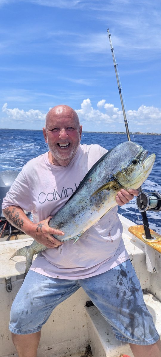 RussellHall2's tweet image. Carribean sea fishing 🎣🎣 
Mahi Mahi..!!!.

Keep doing the things you want too....👑😎.X