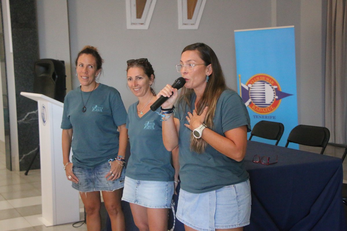 cmradazul's tweet photo. 🦈Este jueves nuestro club acogió el taller 'Conviértete en guardián/a de tiburones y rayas de Canarias' que nos dejó varios mensajes partiendo de la importancia que tiene la conservación de estas especies 

➡️El 37% de estas especies están amenazadas 

@AzulLatitud https://t.co/lPMtyRR45V