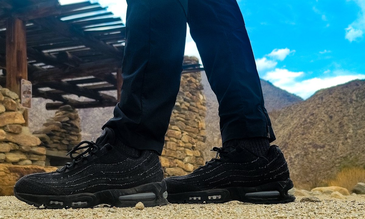 beiberlove69's tweet image. A necktie will make you die and cause you lots of trouble
#kotd #yoursneakersaredope #atmoscollectorsclub #snkrsliveheatingup