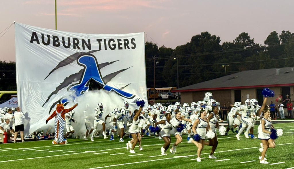 ACSAthleticDept's tweet image. 100 years of Auburn vs Opelika! Go Tigers! #ChampionsBuiltHere @AuburnCityEdu @AuburnHighFB