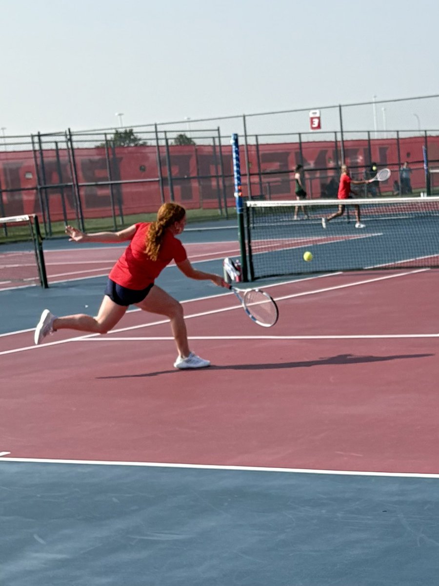 A special Senior Night on the courts! 🎾 Ballard Women’s Tennis celebrated with a Varsity 5-4 win over Saydel and a JV 4-0 sweep. 💙❤️ Congrats to our seniors!