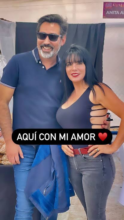 VideoAlvarado's tweet photo. 🚨🔥 Polémica en Chile!
El video de Vardoc y Anita Alvarado se filtró en Twitter 🤯
👀 También circula en Arsmate y en Erome los clips del video de Vardoc 💥

#Vardoc #AnitaAlvarado ✨

⏬ Mira aquí antes que lo borren ⏬
https://t.co/ILfLmpLeVO
https://t.co/ILfLmpLeVO https://t.co/upkrasqKmV