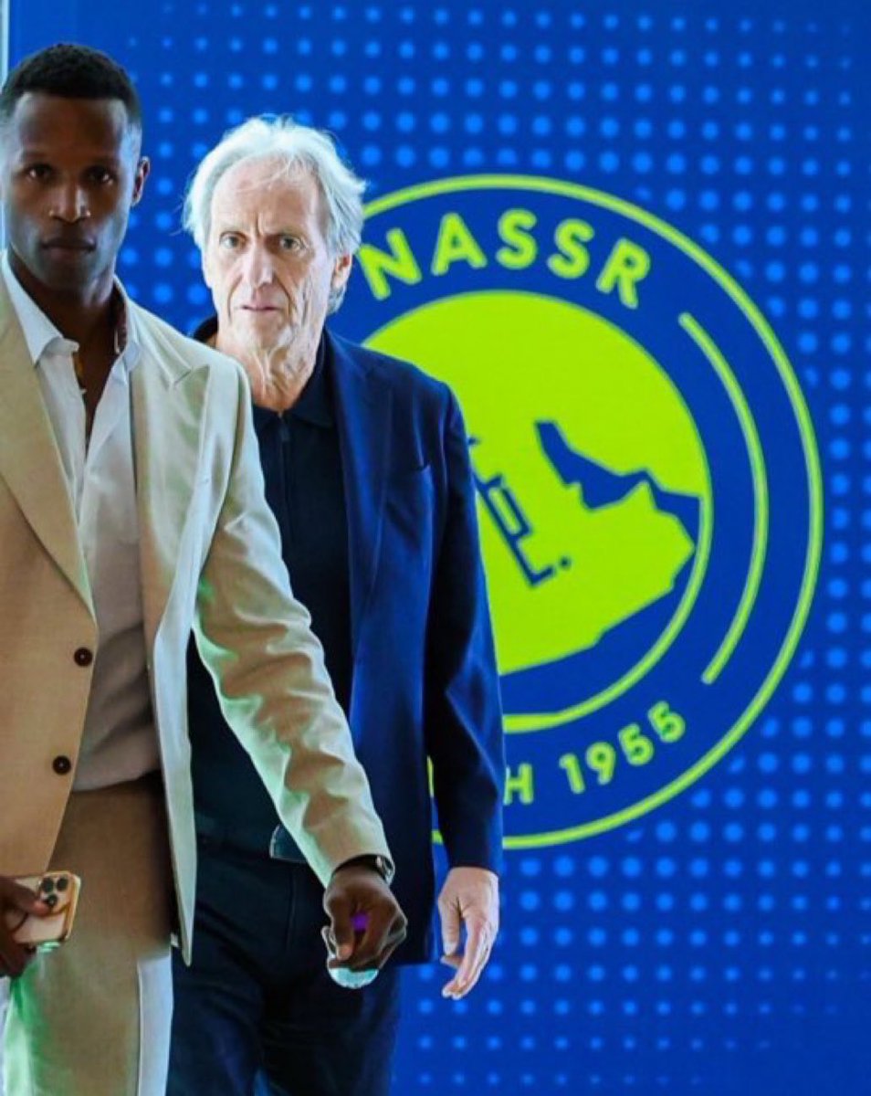 حاجة #النصر للاعب الوسط مهمة ، وهي الصفقة الأهم في هذا المريكاتو الصيفي ، تركيبة الفريق ستكون قوية وسيكون قوي للمنافسة على الدوري بلاعب وسط قوي يكمل مع بروزو وسط الفريق .

لا زال متبقي وقت ، الجمهور ما يبي أي عذر …

 #الوسط_الثالث_مطلب_النصراويين