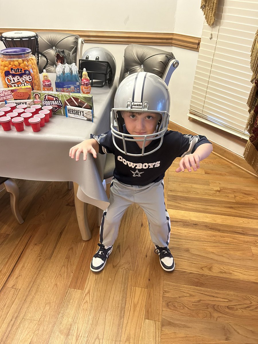 Johnny Jr tweet media