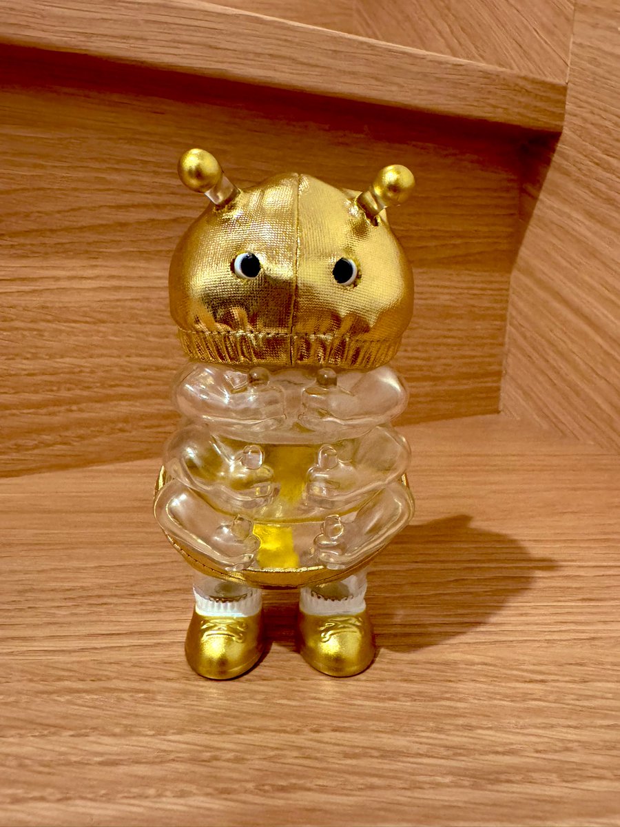 kgsw13's tweet photo. #世界のソフビでコンニチワ からバタピラ様🐛👀
こんな会心カラーを限定色で取り付けるあたりは流石 #VinylTokyo ですね👏🎉💫昨日時点ではFrog Verは店頭にありました🐸🎯
おすすめはこの角度😏
#Butterpillar 🐛
#CreatureCollectorsClub https://t.co/wVXjyZMkuk