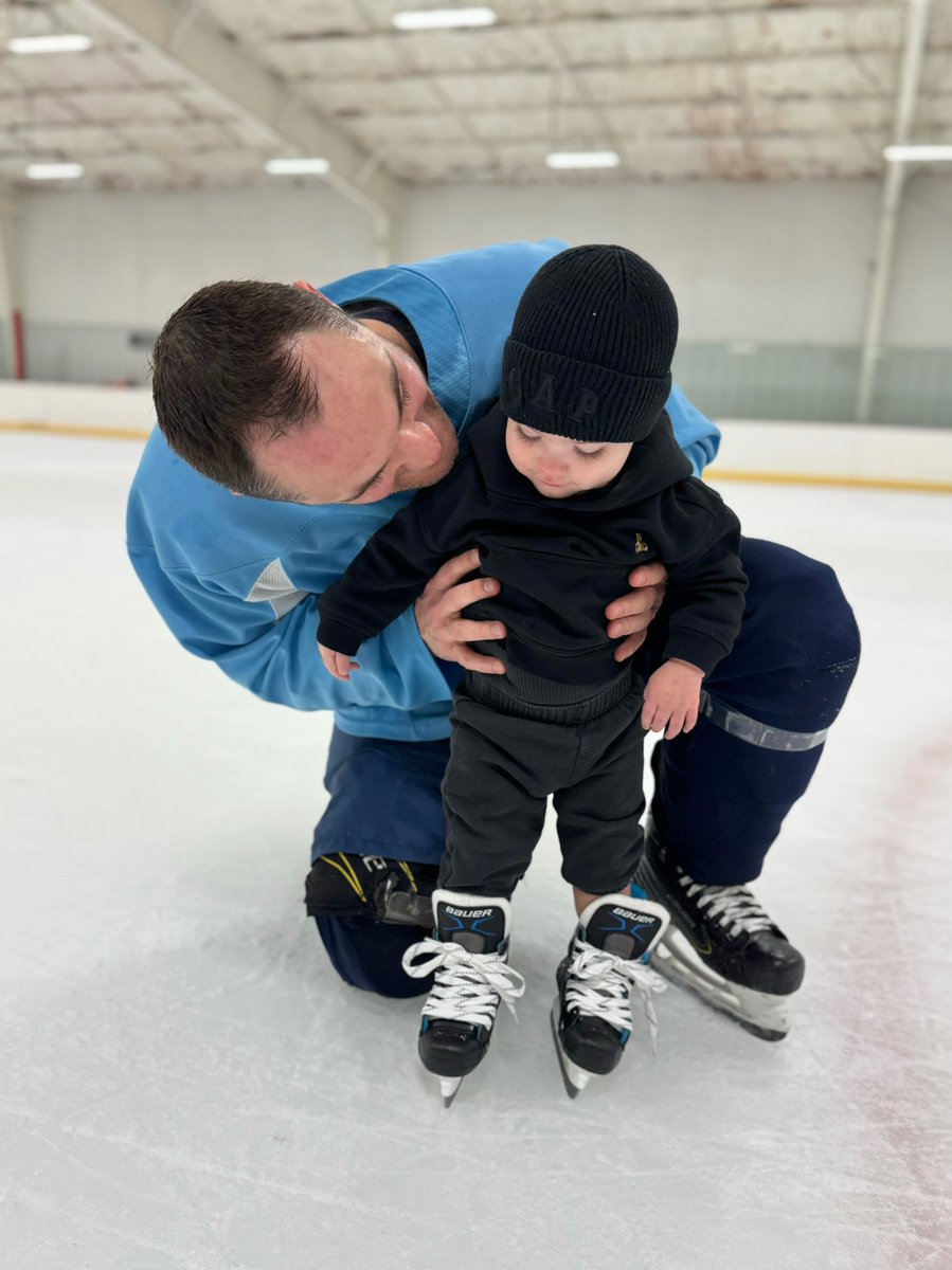 Finished off the summer visiting <a href="/RGrimaldi23/">Rocco Grimaldi</a>’s work. It was about time Matteo try out his 1st skates. 🏒 In other news, greetings from St. Petersburg! 🇷🇺