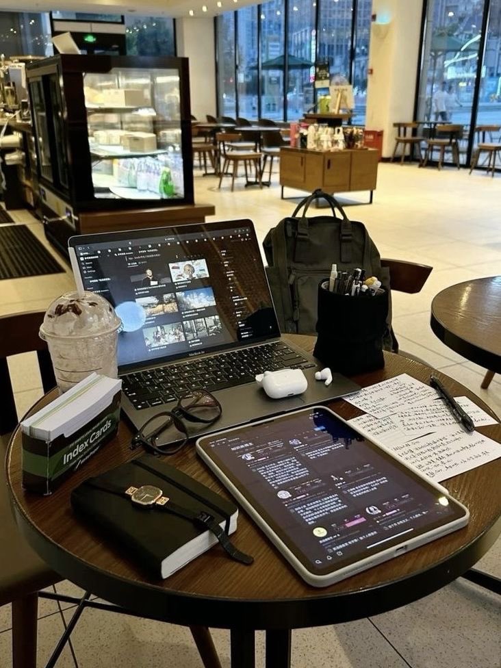 SerapheliteLuxe's tweet photo. Consistency. Always. 🍵👩🏻‍💻 https://t.co/WSfRHPu1sZ