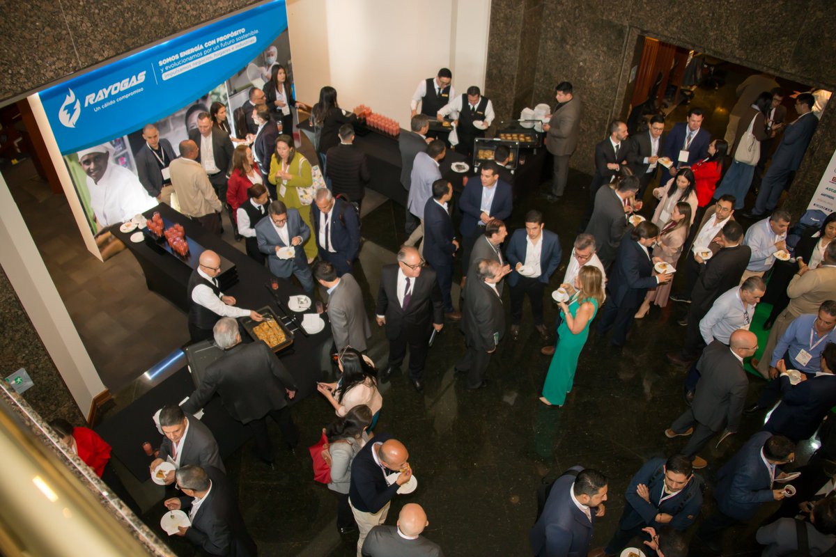 GasnovaCo's tweet photo. #PostalGLP Mira aquí las imágenes de la muestra comercial del 7° #CongresoGLPGasnova. Un evento lleno de oportunidades y networking de alto nivel. Aliados @WorldLiquidGas @OPIS 👉https://t.co/JjXZ83dabT https://t.co/diOQlwVa5z