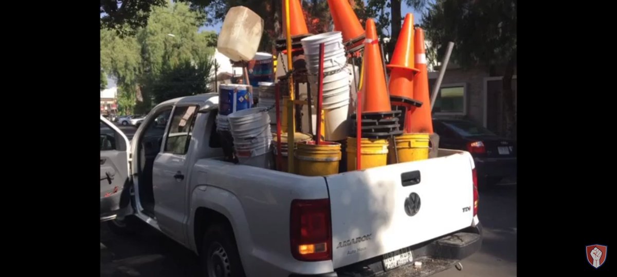 TonaKlingsor's tweet image. No te olvides de las Amarok mi estimado Arne ...
Mi favorita era la Amarok blanca 🥲
#PoderAntigandalla