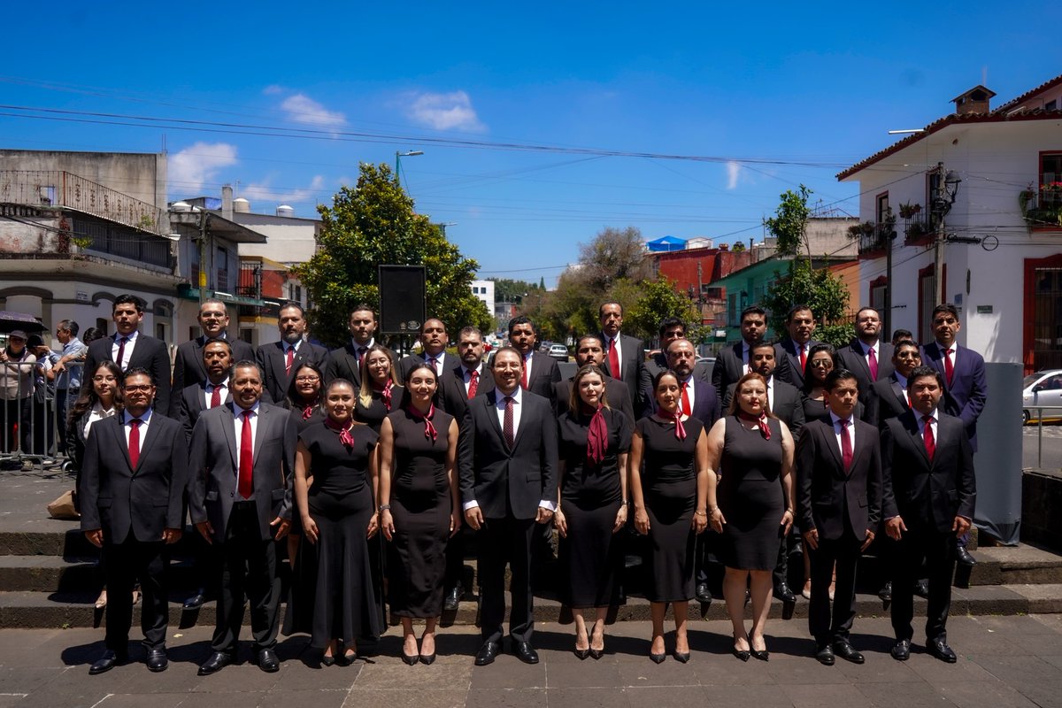 Desde INVIVIENDA refrendamos que la soberanía y la dignidad no admiten cadenas.
En Veracruz, tierra de historia y cuna de libertades, honramos la encomienda de nuestra Gobernadora, conscientes de que la independencia y la justicia son una tarea diaria.
#PorAmorAVeracruz ❤️