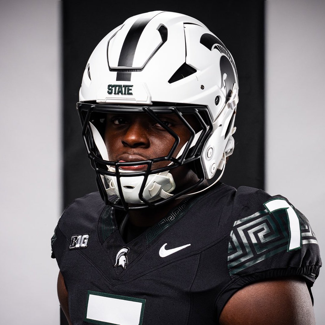 Ooooh these Michigan State uniforms are super nice 🔥🔥🔥

<a href="/MSU_Football/">Michigan State Football</a>