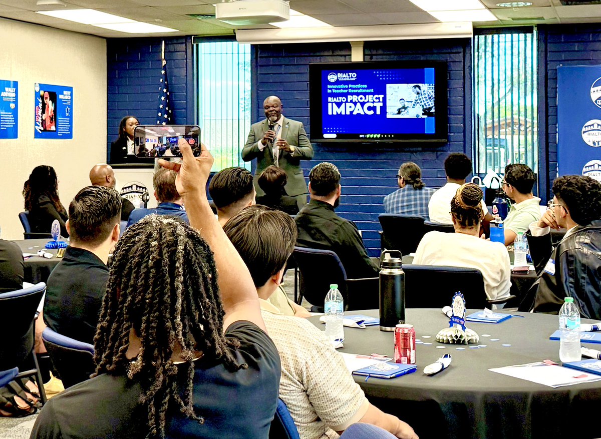 RUSD_Urteaga's tweet image. I was thrilled to attend the @rialto_usd Project Impact Meet and Greet, where the district showcased over 20 new male teachers who are participants in the program. #projectimpact @csusb