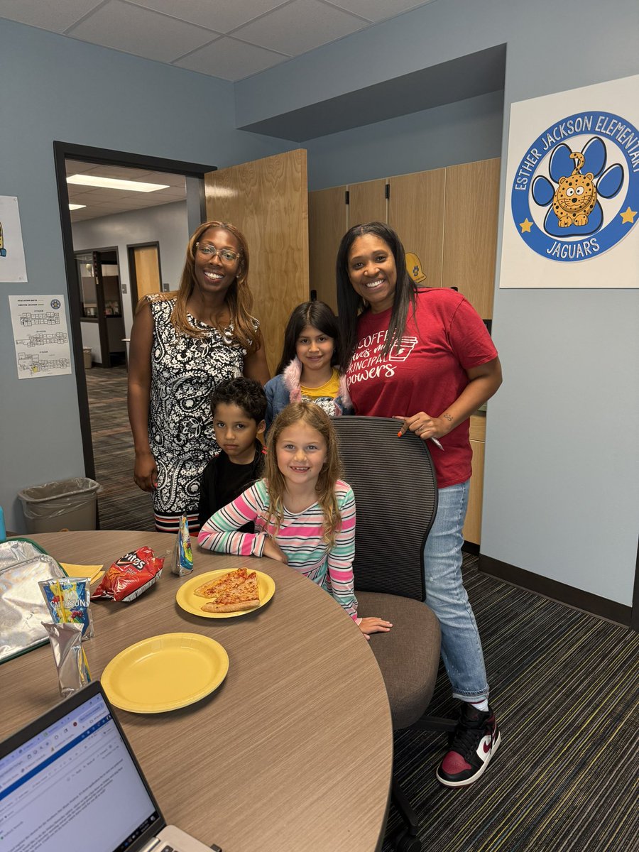 TRMS_Principal's tweet photo. We had a great time eating lunch today with our @EJJaguars attendance scratch off winners! @Stafford_EJAP https://t.co/bYjuakS9Al