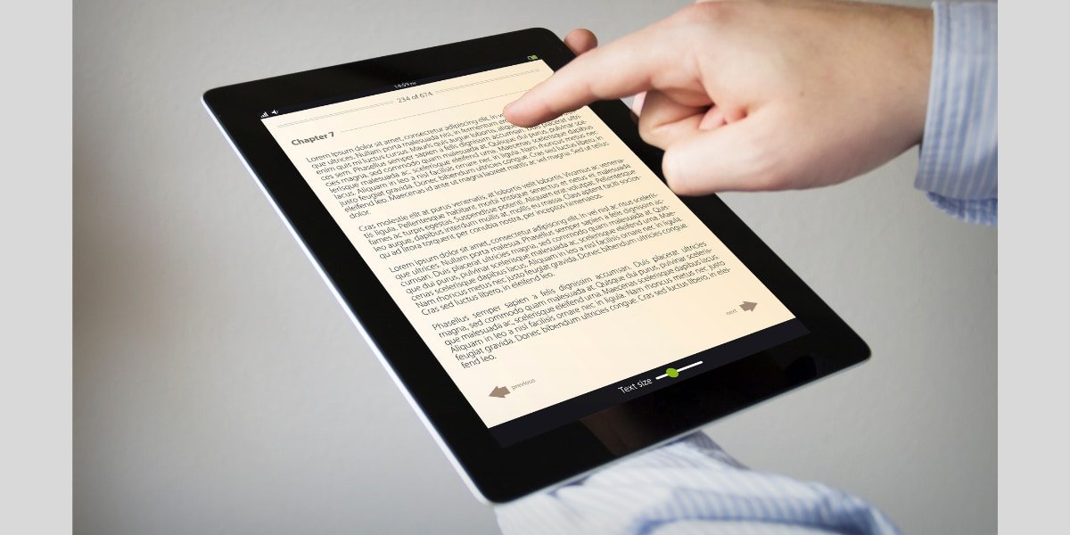 NazologyInfo's tweet photo. スマホ読書は「読解力」を低下させると判明！ その原因はため息が減るから？
https://t.co/ZaK9nOdiLX

電子書籍と紙の読書は何が異なるのでしょうか？研究によるとスマホ読書は読解力が低下する傾向があり、その原因が「ため息の減少」だと報告しています。ため息が読解力とどう関係するのでしょう？ https://t.co/dLQfZS0KW8