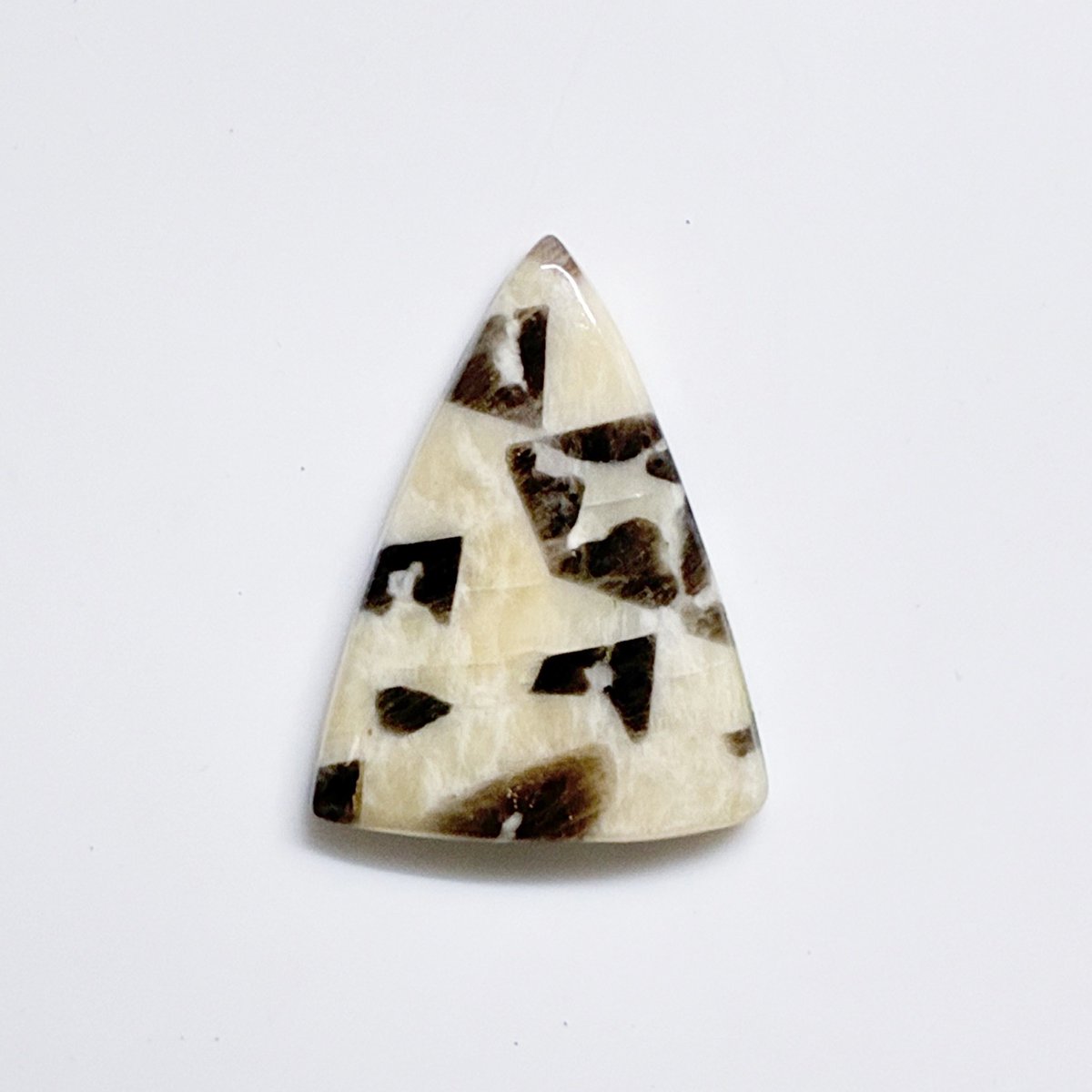 文象花崗岩のルース。
浪漫です。