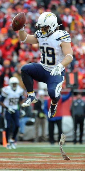 BenStod_12's tweet photo. @JustinHerzig Danny woodhead https://t.co/S4CDR1GVjk