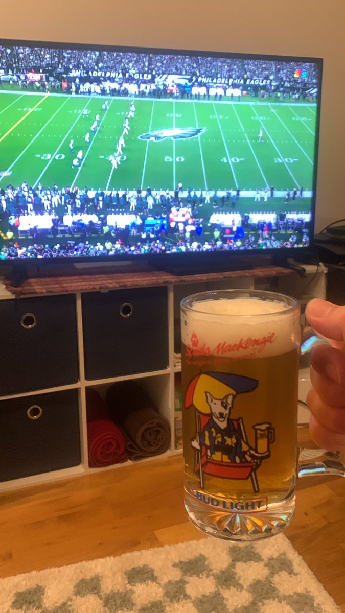 Spuds Mackenzie tweet media