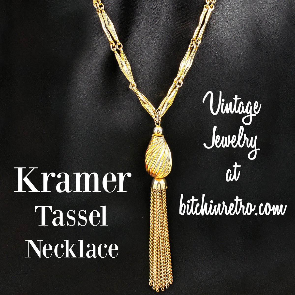 RetroCEO's tweet photo. Vintage #tassel necklaces are always in #style, and we love 'em. Add in a totally #cool textured and faceted double chain? #OMG.
#Kramer #vintage necklace with unique tassel drop and statement making chain.
#vintagestyle #fallstyle #bitchinretro #retro
https://t.co/0aQXSAWYIJ https://t.co/MEqxKYbFdT
