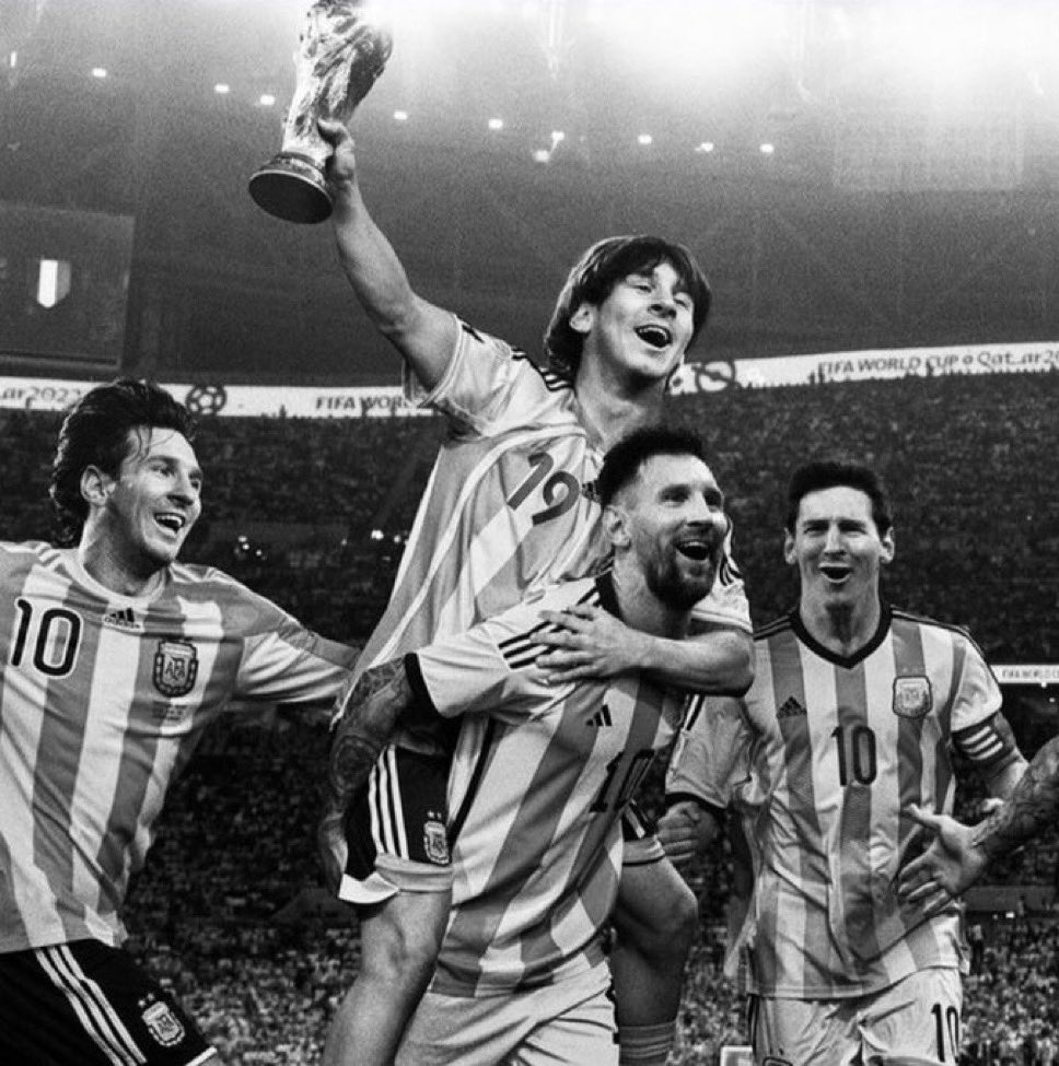 سيترك خلفه مجدًا ثقيلًا جدًا لا يمكن حمله وفقرةً أبدية لا تُنسى !!

 🤴Gracias por todo, mi capitán