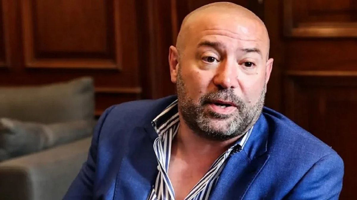 [POLÍTICA] La justicia no logró recuperar los mensajes borrados del celular de Spagnuolo. El martes próximo peritarán otros celulares, entre ellos los de Eduardo y Jonathan Kovalivker.