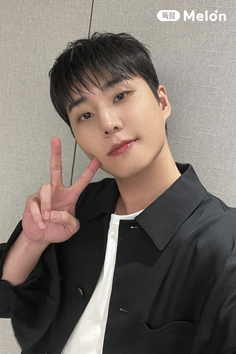 📂The DECADE
└📁#DAY6_독점포토

DAY6 영통이요⁇
제발 저요 제가 아니면 안 돼요 ᯓ⭑

My Day를 위해 멜론이 준비한 ꒰ ੭ '‧̫'꒱੭
DAY6 영상통화하러 가기 🖤

🔗 kko.kakao.com/XxpGJvHomv

@DAY6Official
#멜론 #Melon #멜론스포트라이트
#DAY6 #데이식스 #The_DECADE
#DAY6_10th_Anniversary