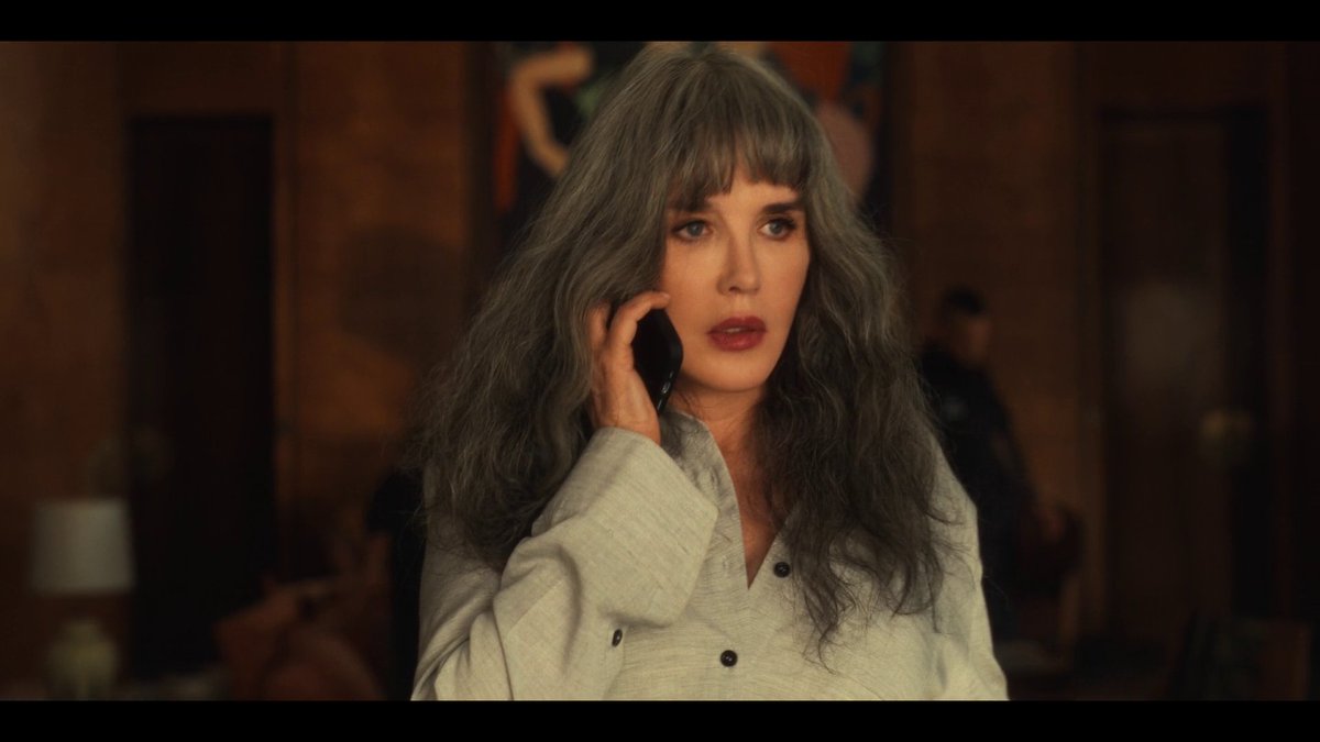 call isabelle adjani 🙏