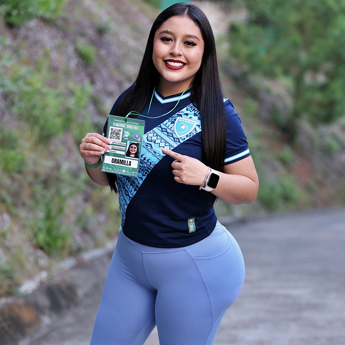 Elizabeth González tweet media