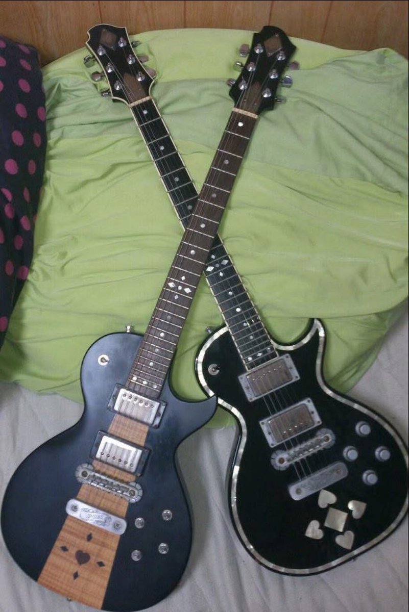 iFactory2future's tweet photo. #お前らのギターを自慢していく大会
いつ見ても素敵！！自慢の2本！！

#ギター
#guitar
#ギター大好き
#greco
#Zemaitis https://t.co/Ye6na10Auq