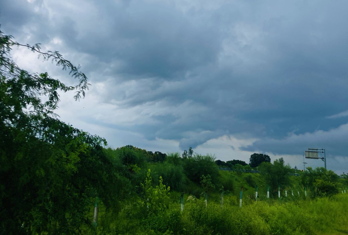 Abhishek Chaturvedi tweet media