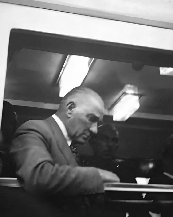 Atatürk Fotoğraf-Video Arşivi 01 (@senses_vedat) on Twitter photo 