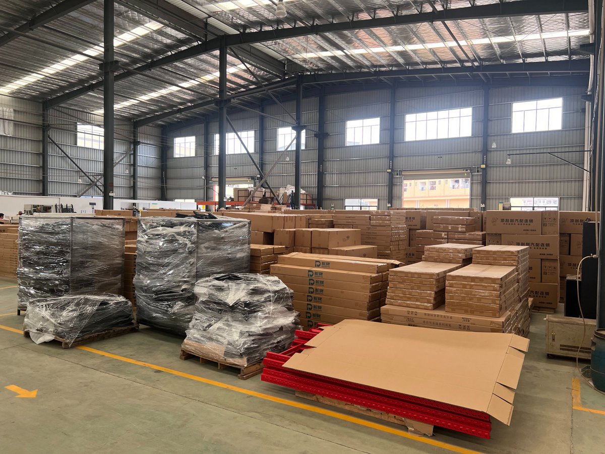 jiang_leader's tweet image. Custom Metal Displays 🛠️ | Fast Sampling ✅ | Quality Guaranteed 🛡️ | Limited Offer 🎁 Need a quote Contact us #CustomDisplays #FastQuote