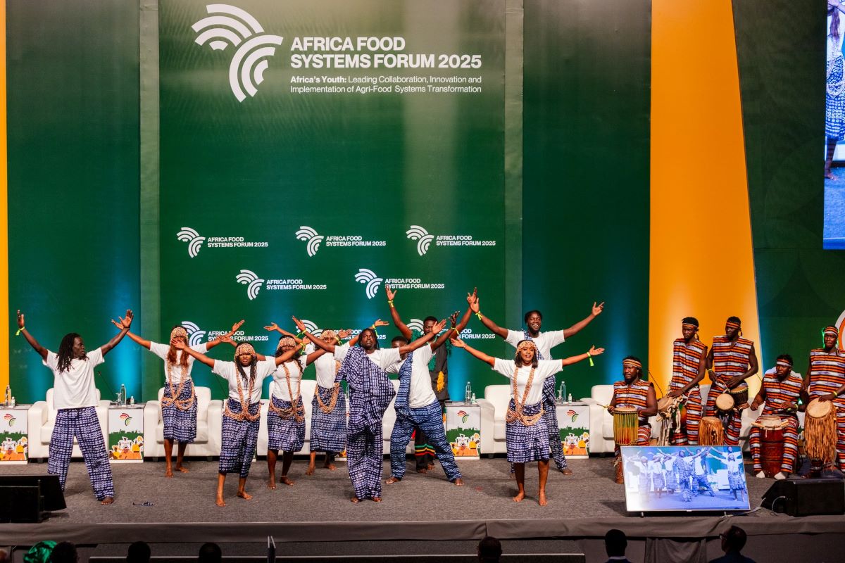 COMESA_HQ's tweet photo. At the #AFSForum2025, #Dakar #Senegal, @COMESA_HQ reaffirmed its shared commitment to building resilient & climate-smart data-driven food systems across Eastern & Southern Africa.
#AFSForum2025 #SmartFoodSystems #Agriculturetransformation #Climateresilience https://t.co/wN8bo8gZpB