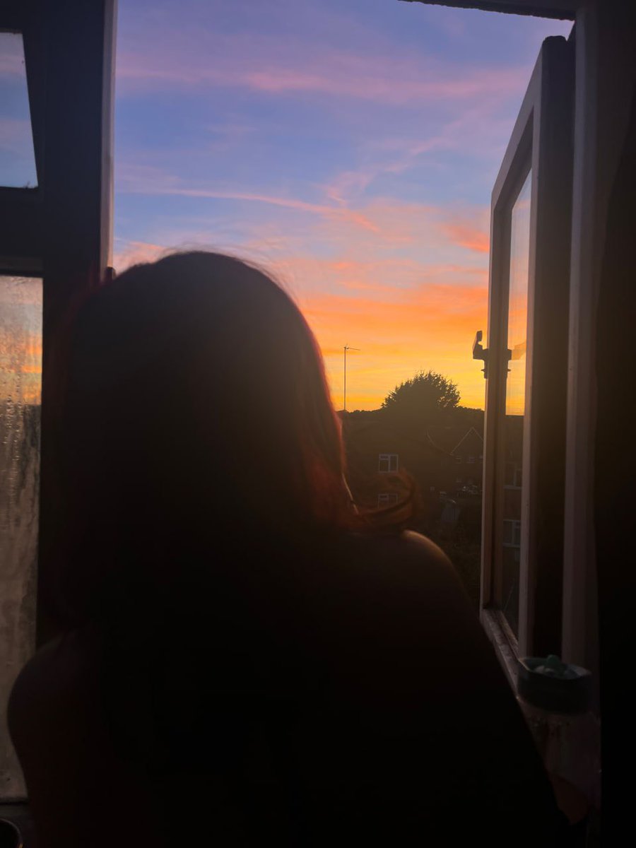 Guess what's hotter than the sunset?❤️‍🔥